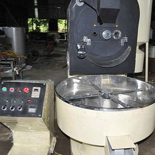 máy rang cà phê chạy điện
