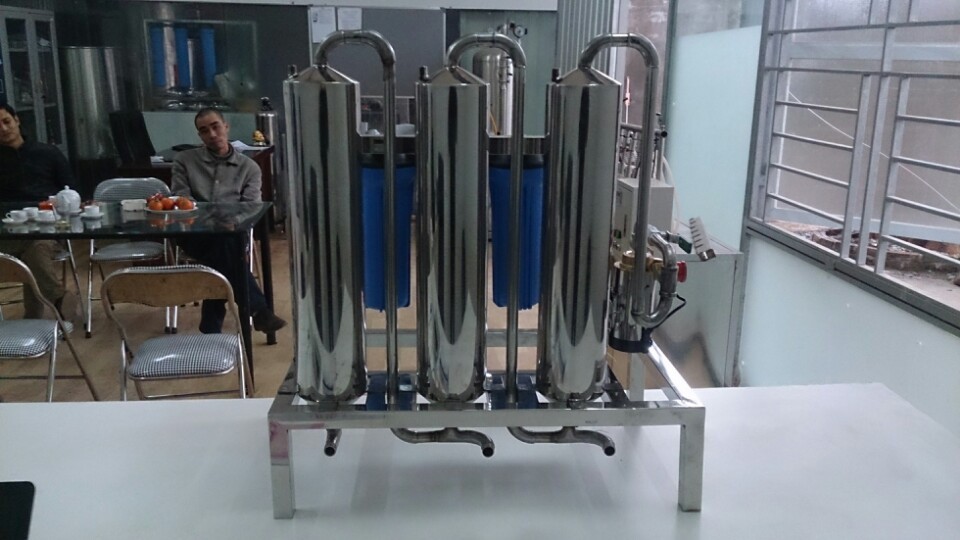 LỌC RƯỢU BẰNG PHƯƠNG PHÁP THỦ CÔNG