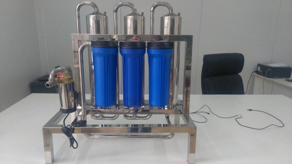 Thiết bị lọc rượu mini 