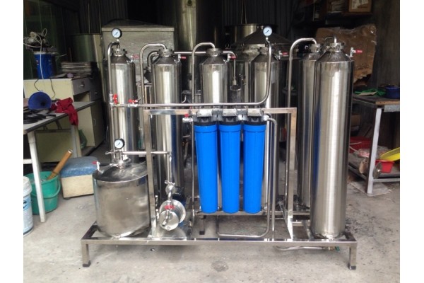 Máy lọc rượu có “ đắt’’ không? Mua máy lọc rượu ở đâu thì uy tín chất lượng