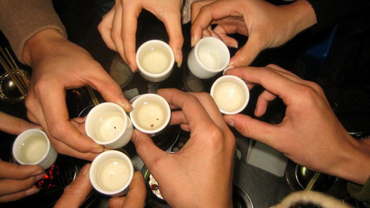 Rượu đậu nành là gì? Rượu đậu nành là gì?