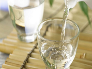 Công đoạn lọc rượu