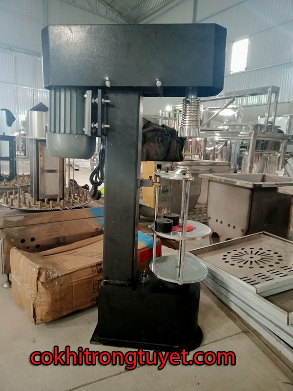 Máy đóng nắp chai